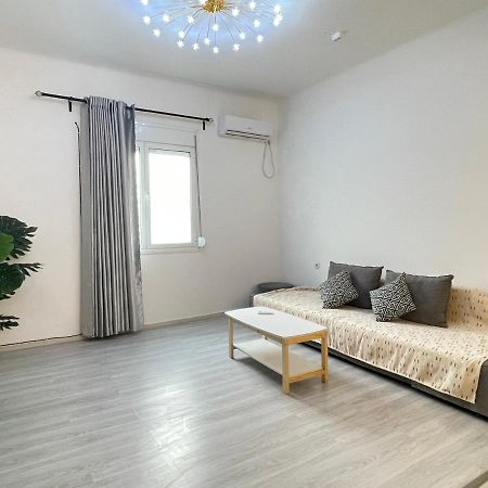 Uoohome7 Garden One Bedroom Афины Экстерьер фото