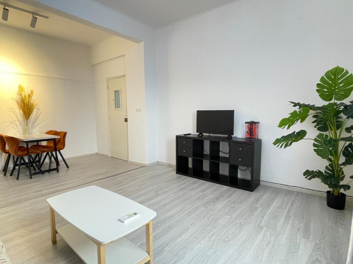 Uoohome7 Garden One Bedroom Афины Экстерьер фото